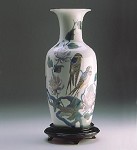 Lladro Swallow_vase_1989-98_le300&nbsp;1617G. 