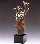 Lladro Goyescas_harlequin_with_dove_1988-93&nbsp;1717M 