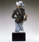 Lladro Goyescas_dog_pose_1989-93&nbsp;1727M 