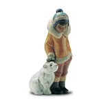 Lladro Eskimo_boy_with_pet&nbsp;2269. 