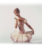 Lladro Scent_of_a_flower_(1000)&nbsp;2426. 