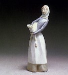 Lladro Girl_with_lamb_1969-93&nbsp;4584G 