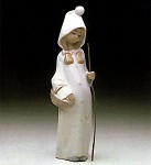 Lladro Girl_wit__Basket&nbsp;4678, 