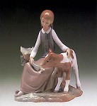 Lladro Girl_with_calf_1972-81&nbsp;4813G 