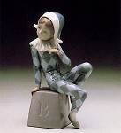 Lladro Harlequin_letter_b_1980-85&nbsp;5076G 