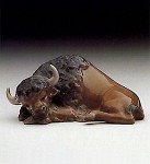 Lladro Mini_bison_resting_1985-89&nbsp;5312G 