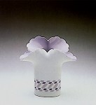 Lladro White_basket_vase_1989-90&nbsp;5563G 