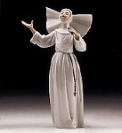 Lladro Sister_singing_usa_1997-99&nbsp;6405G. 