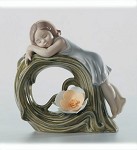 Lladro Childhood_dream&nbsp;8129. 