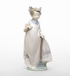 Lladro Tending_the_garden&nbsp;8187. 