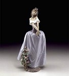 Lladro Lady_in_love_&nbsp;6712 