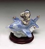 Lladro&nbsp;Over The Clouds