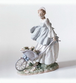 Lladro BREEZES OF THE HEART (1000)-1884.