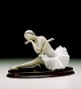 Death Of A Swan 1973-2000 by Lladro
