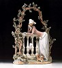 In The Balustrade  1974-98 *** by Lladro