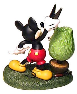 WDCC Disney Classics Mickey Cuts Up Mickey Mouse A Little Off The Top 