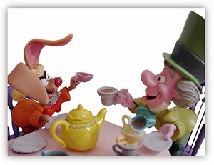 WDCC Disney Classics Alice In Wonderland Mad Hatter And March Hare A Very Merry Unbirthday 