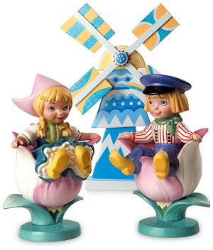 WDCC Disney Classics It's A Small World Holland Windmill Porcelain Figurine