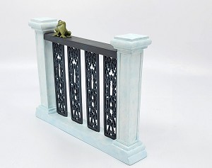 WDCC Disney Classics The Princess And The Frog Naveen (as Frog) On Balcony Kissing Would Be Nice Yes Porcelain Figurine