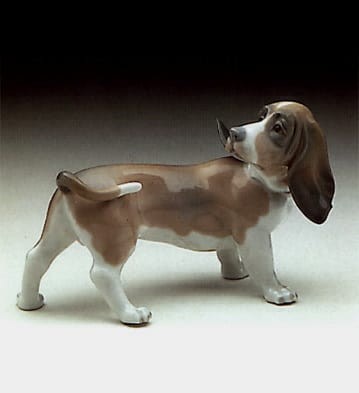 Lladro Bassett Porcelain Figurine