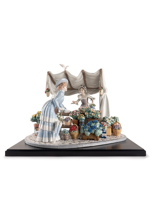 Lladro Flowers market 01002023