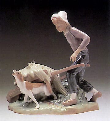 Lladro Gardener in Trouble Porcelain Figurine