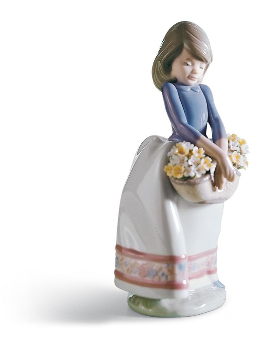 Lladro MAY FLOWERS Porcelain Figurine