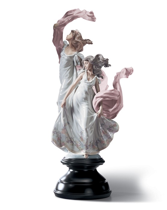 Lladro Allegory of Liberty Porcelain Figurine
