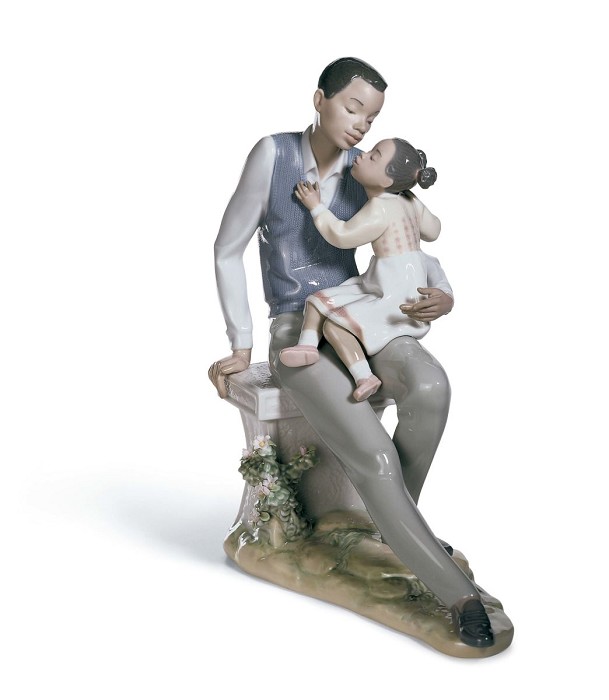 Lladro Black Legacy Daddy's Little Sweetheart 