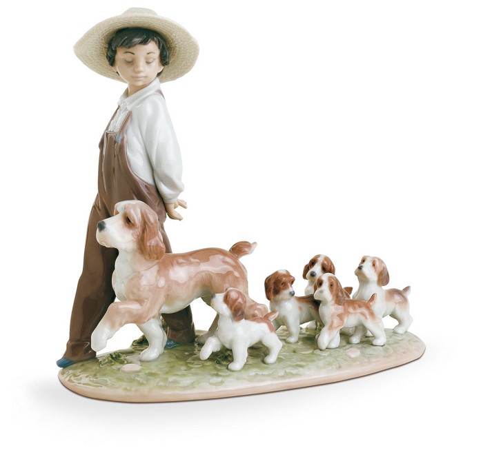 Lladro MY LITTLE EXPLORERS Porcelain Figurine