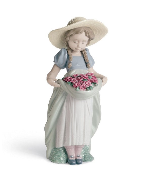 Lladro BOUNTIFUL BLOSSOMS (CARNATIONS) Porcelain Figurine