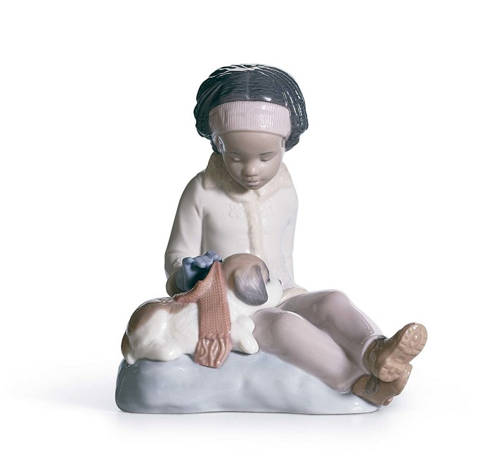 Lladro ARE YOU COLD?  Porcelain Figurine