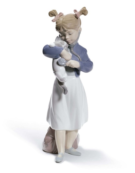 Lladro You'll Feel Better! Porcelain Figurine