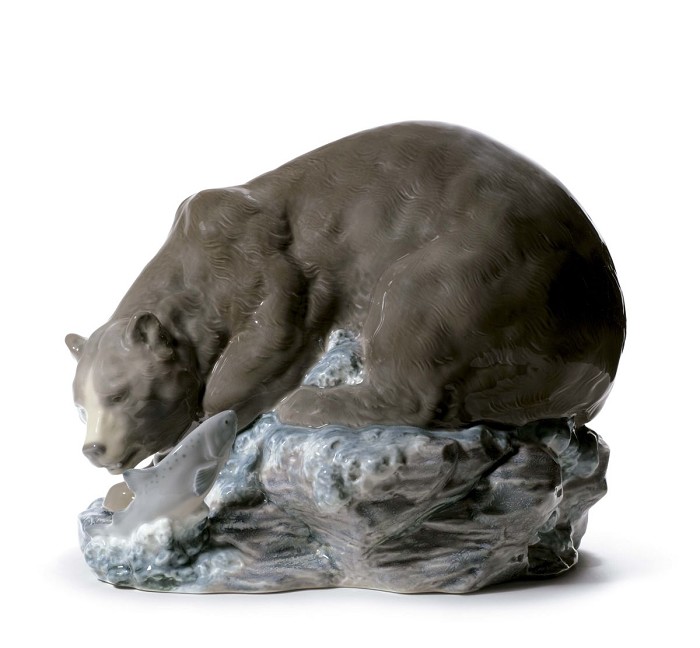 Lladro Grizzly Bear Porcelain Figurine