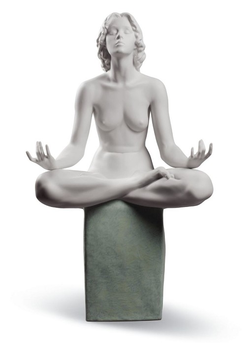 Lladro MEDITATION Porcelain Figurine