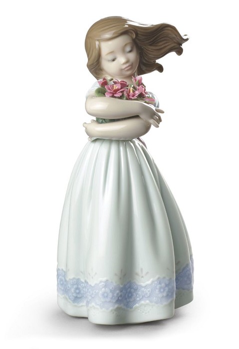 Lladro Tender Innocence Porcelain Figurine