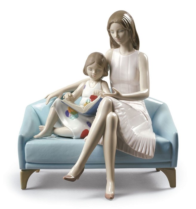 Lladro Our Reading Moment Porcelain Figurine