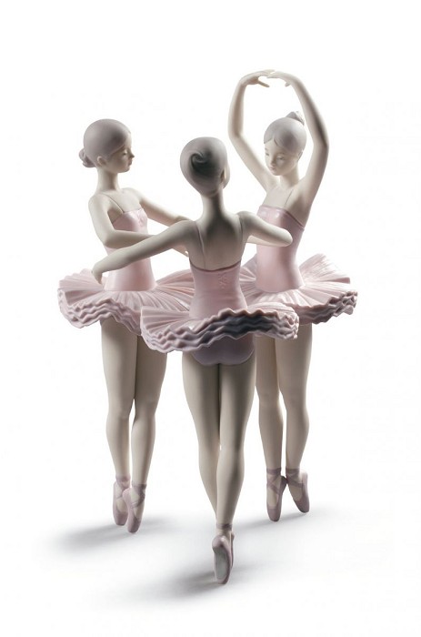 Lladro Our Ballet Pose Dancers Porcelain Figurine