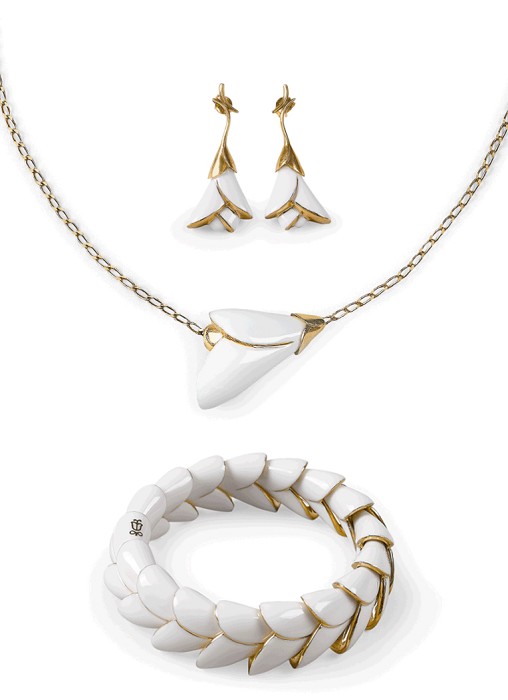 Lladro Jewelry Heliconia White 3 Pieces Set 