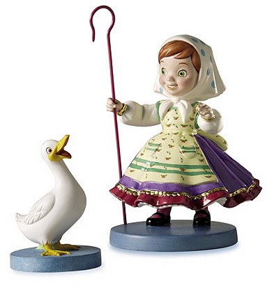 WDCC Disney Classics It's A Small World Belgium Gathering Friends Porcelain Figurine