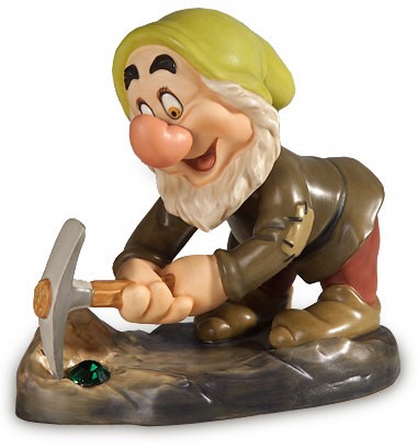WDCC Disney Classics Snow White Sneezy To Get Rich Quick Porcelain Figurine