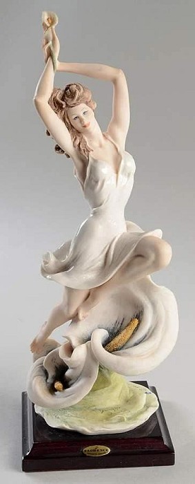 Giuseppe Armani Miss Lily Sculpture