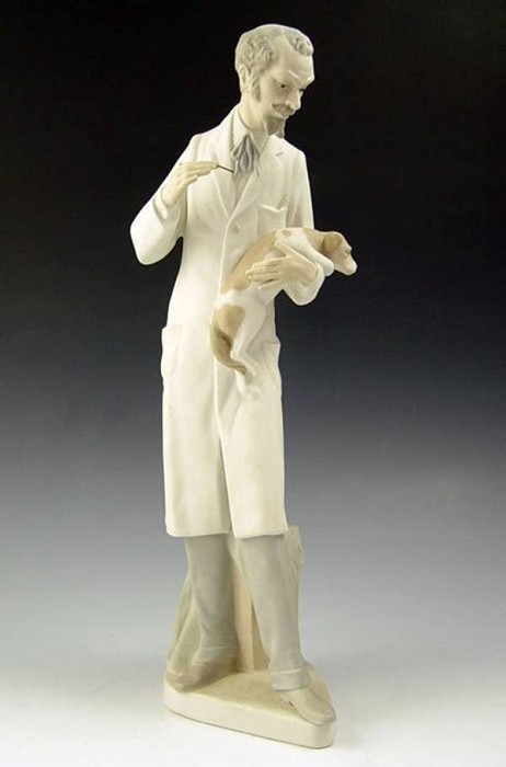 Lladro Veterinarian Porcelain Figurine