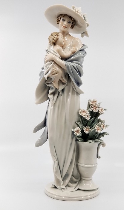 Giuseppe Armani Baby's Love Sculpture