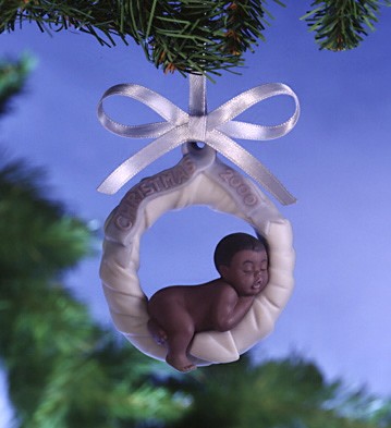 Lladro Baby's First Christmas 2000 Ornament Porcelain Figurine