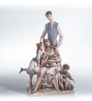Lladro Portrait Of A Family Le2500 1995-C Porcelain Figurine