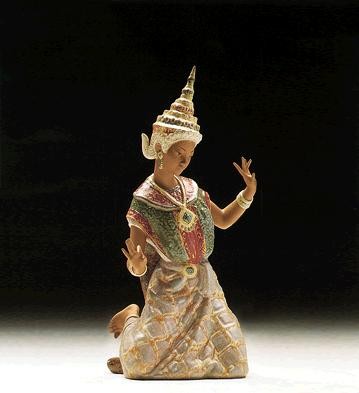 Lladro Thai Dancer 1977-99 