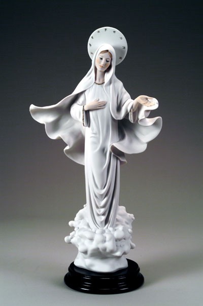 Giuseppe Armani Madonna Of Medjugorje 2268f Armani Religious Sculpture