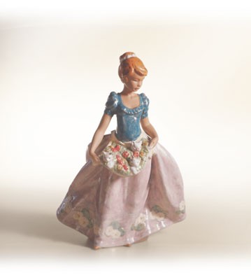 Lladro An Apron Full Of Joy 