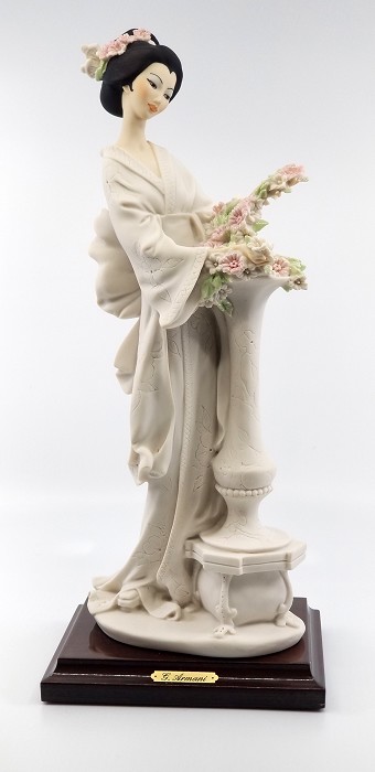 Giuseppe Armani Oriental Lady Sculpture